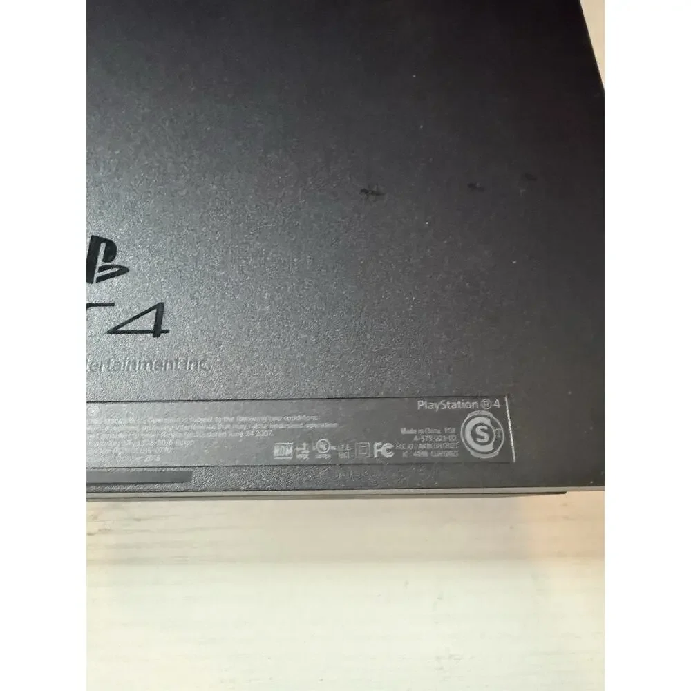 Sony playstation slim